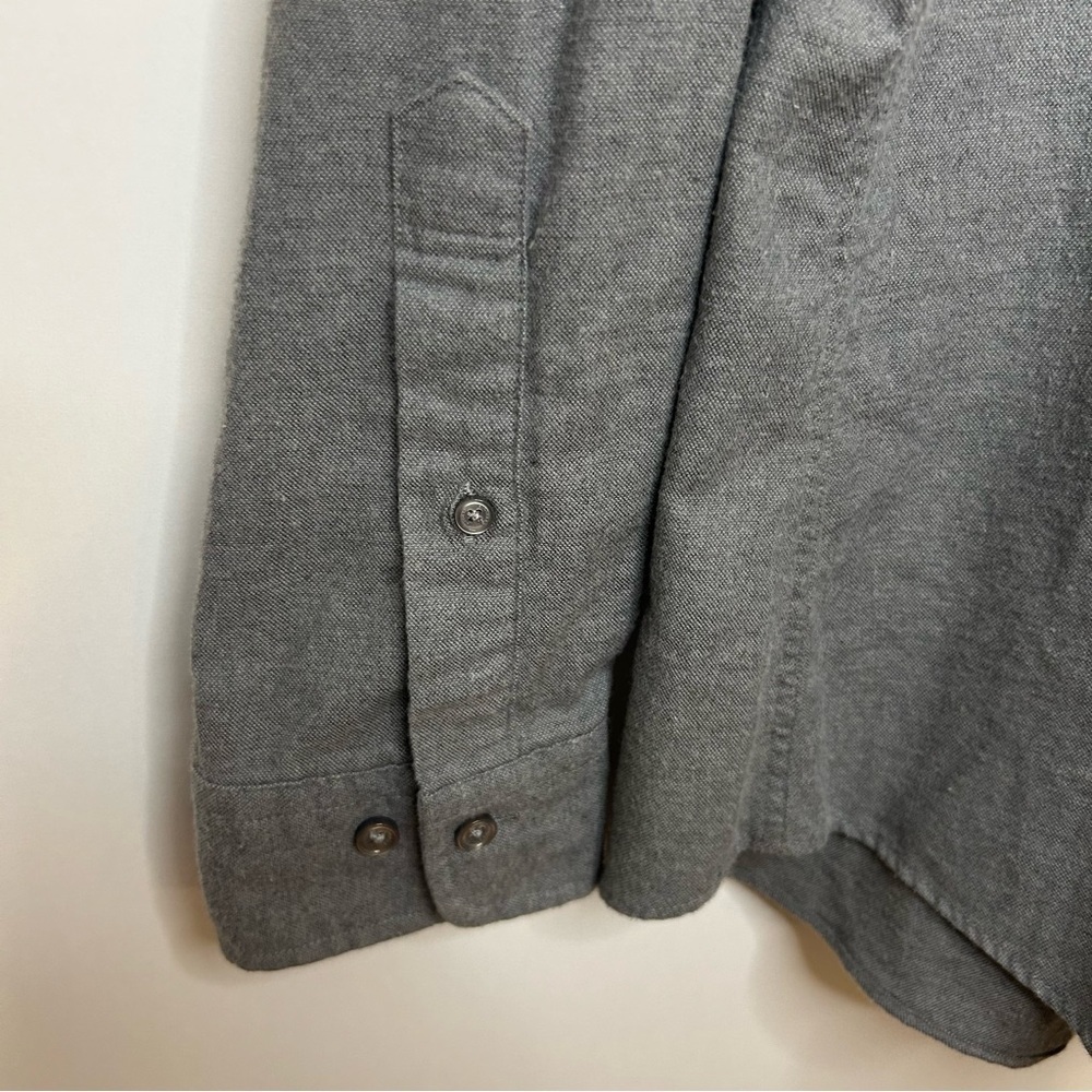 Brooks Brothers Regent Fit Gray Flannel Button Down Collar Shirt, Size Medium - Picture 6 of 9